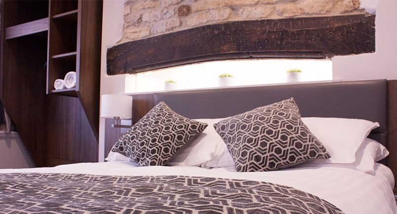 furnotel-blog-hotel-bedroom-furniture